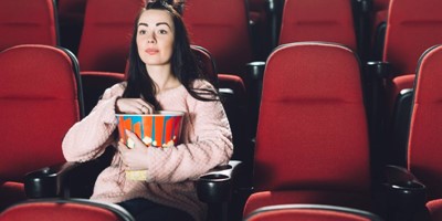 Üniversiteli Kız Öğrencilerin Mutlaka İzmelesi Gereken Filmeler